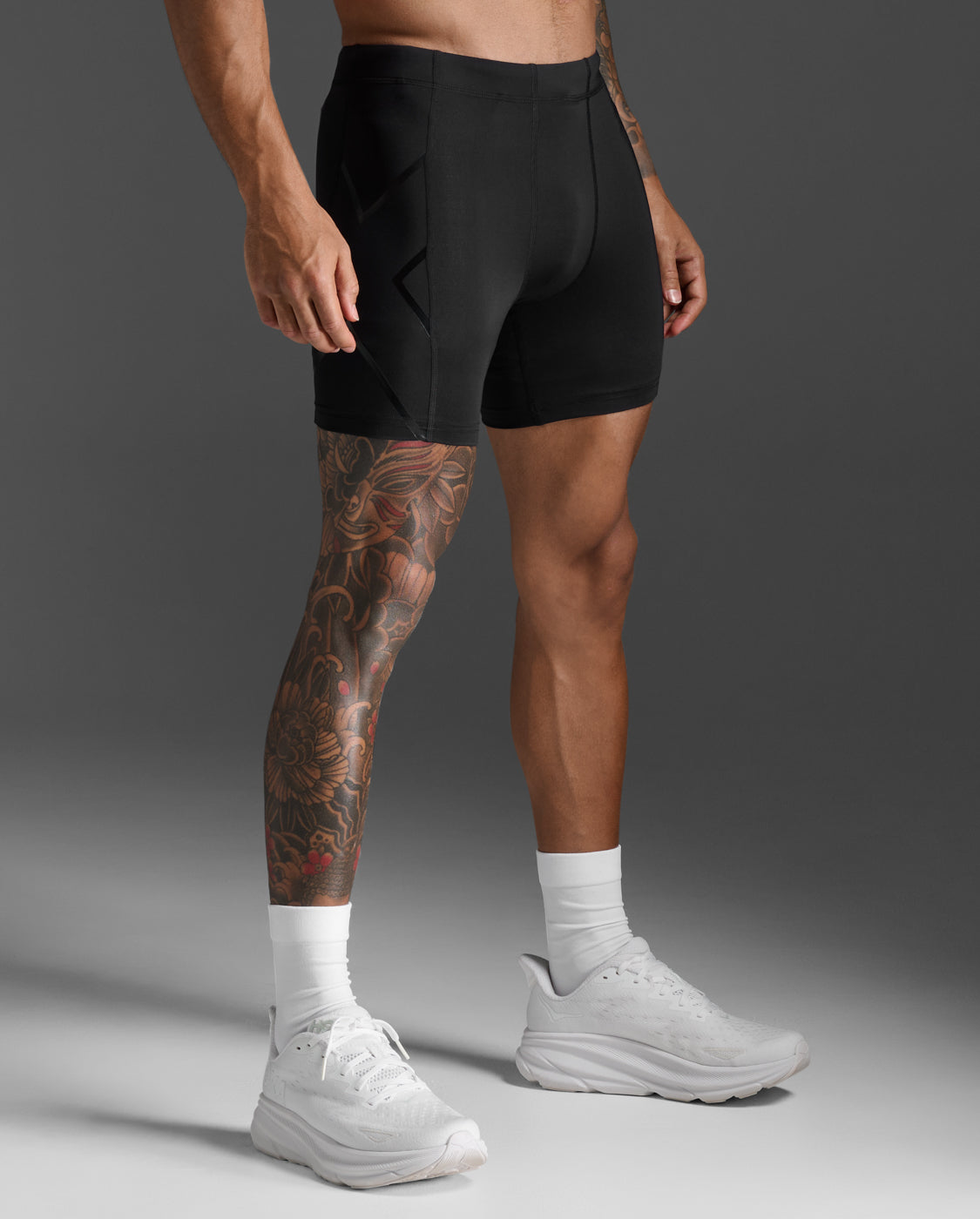 コンプレッション 1/2ショーツ MA4508B BLK/NRO – 2XU Japan