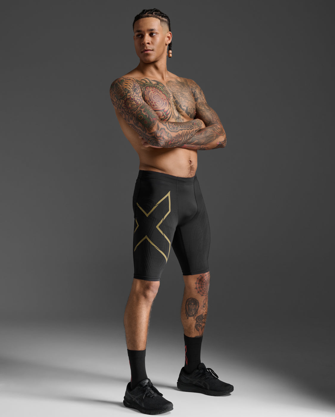 MCS メンズ ランコンプショーツ MA5331B BLK/GRF – 2XU Japan