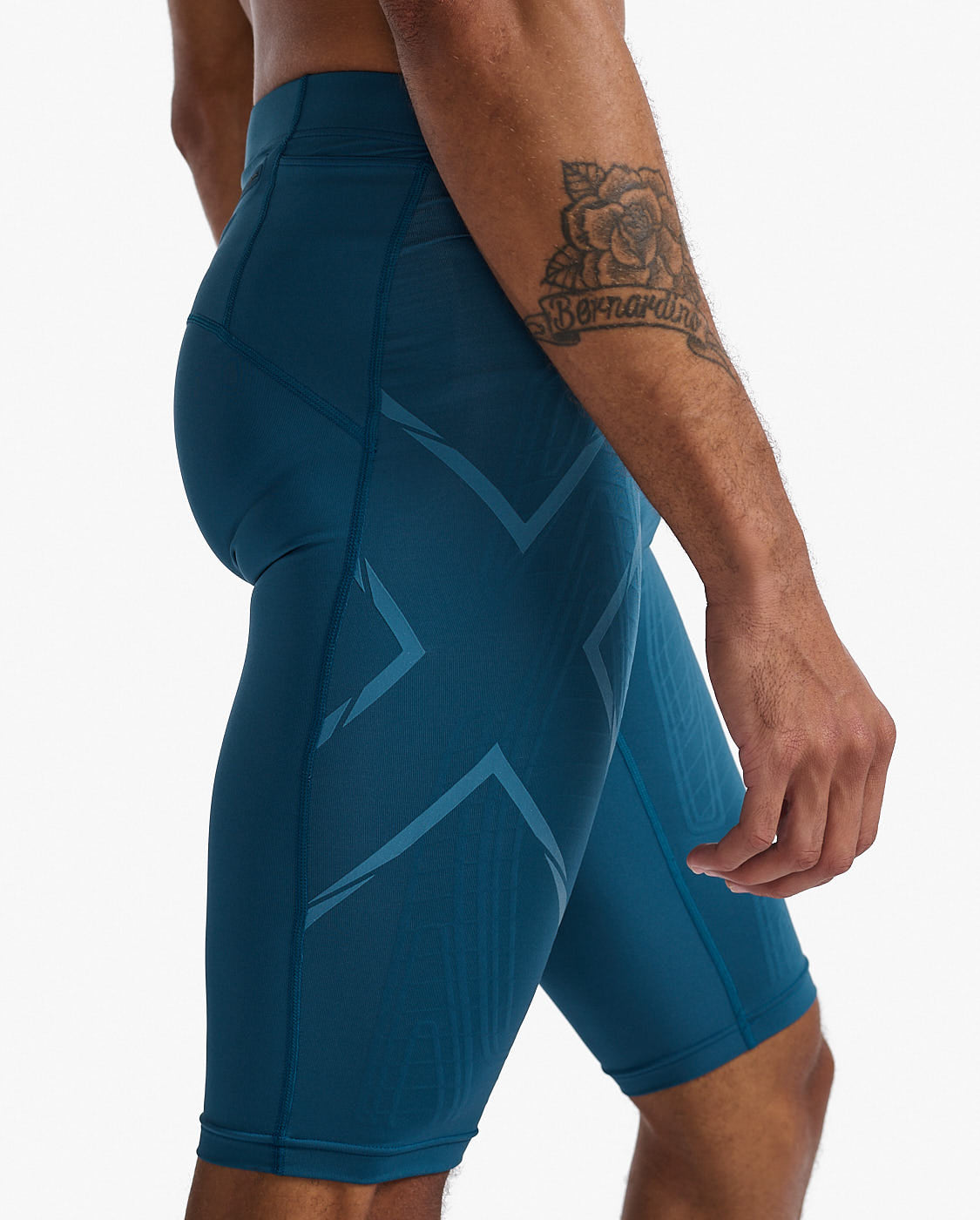 MCS メンズ ランコンプショーツ MA5331B MAJ/MRF – 2XU Japan