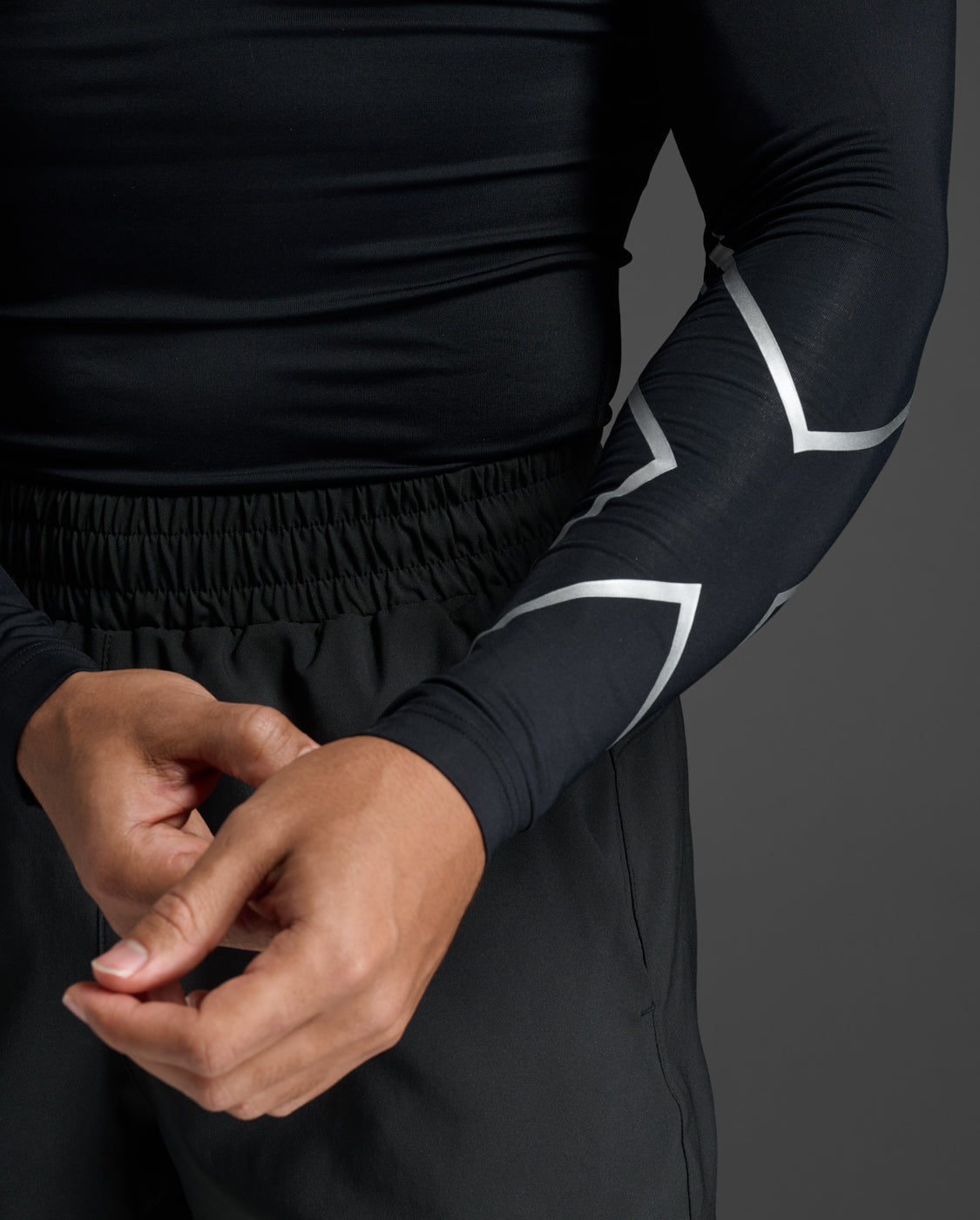 PWXコンプレッション ロングスリーブトップ MA6398A BLK/SIL – 2XU Japan