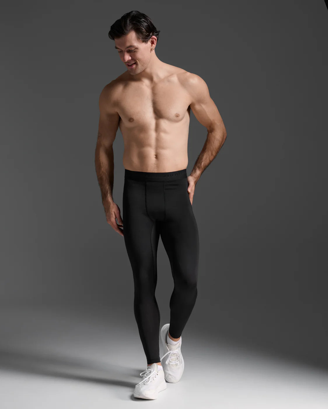 メンズ ベースレイヤー コンプレッションタイツ MA7199B BLK/NRO – 2XU