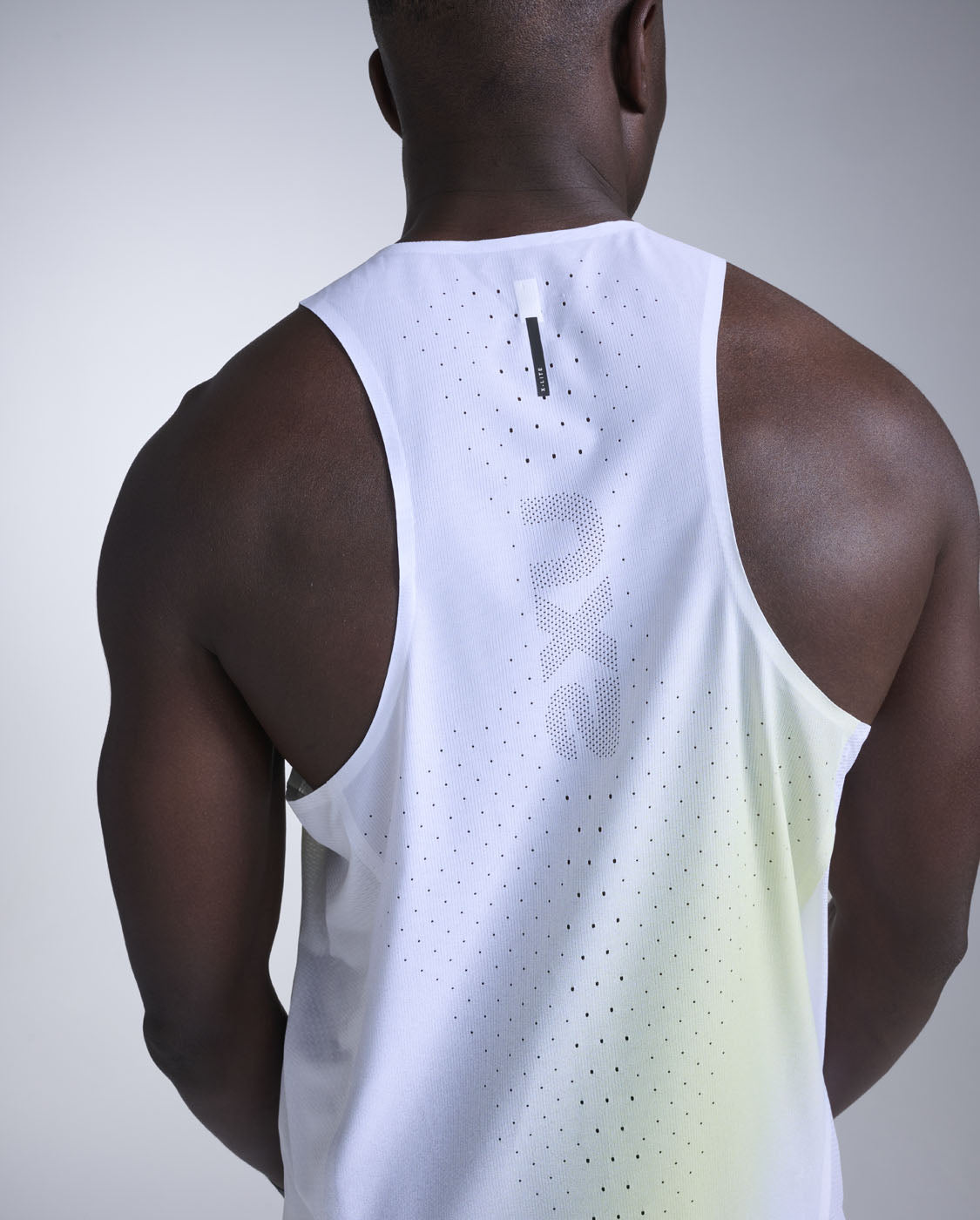 メンズ-アパレル-トップス – 2XU Japan