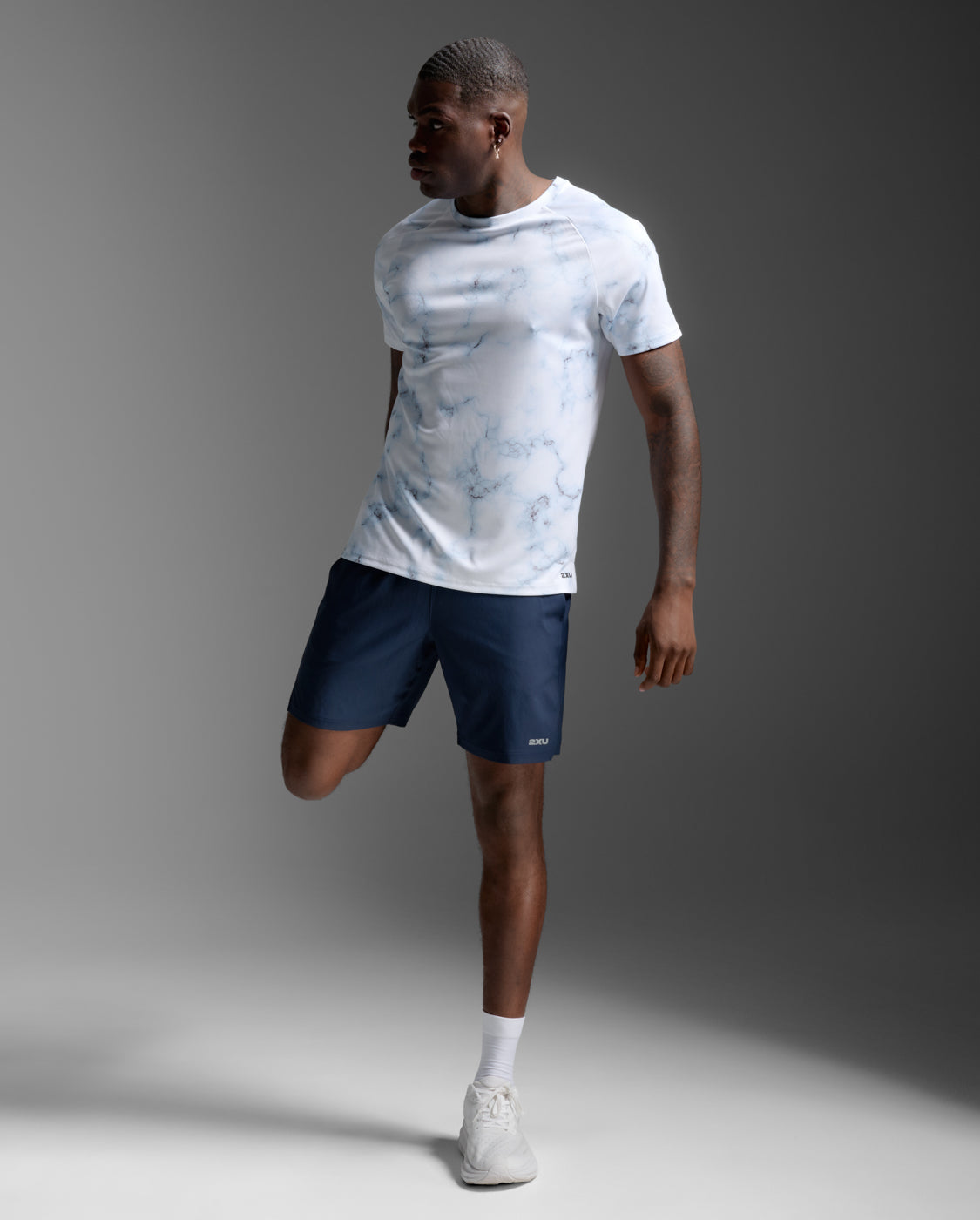 メンズ エアロTEEシャツ MR7441A BMB/BRF – 2XU Japan