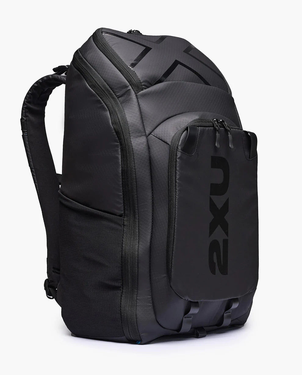 トランジション バックパック UQ7030G BLK/ALO – 2XU Japan トランジション バックパック UQ7030G BLK/ALO – 2XU Japan