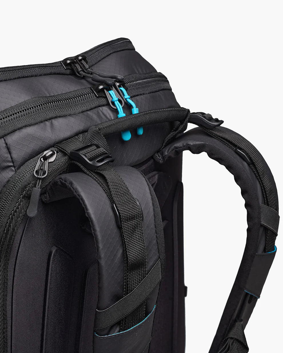 トランジション バックパック UQ7030G BLK/ALO – 2XU Japan