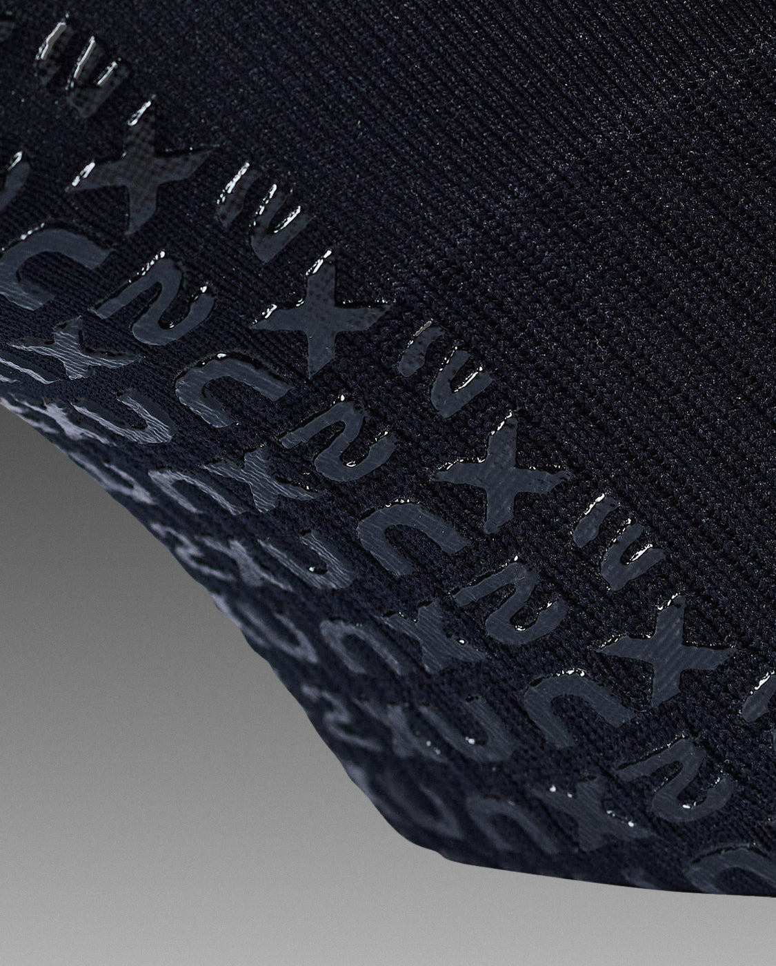 パフォーマンス クルーグリップ ソックス UQ7356E BLK/WHT