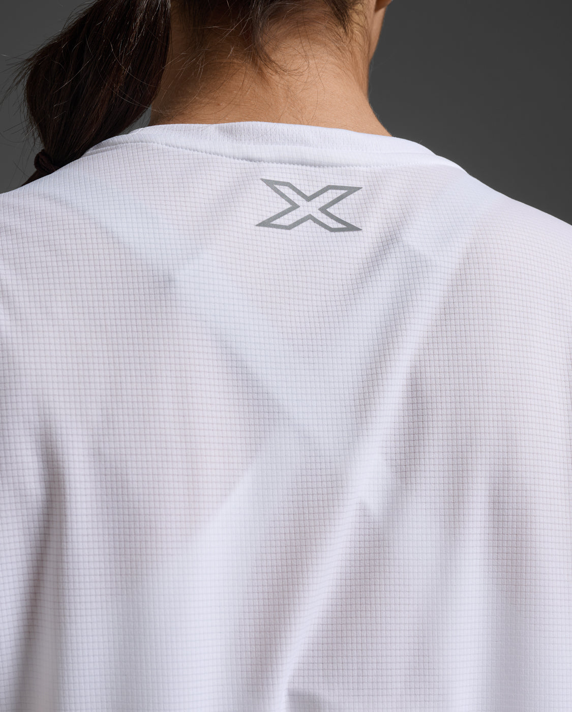 エアロTシャツ WR6565a WHT/SRF – 2XU Japan