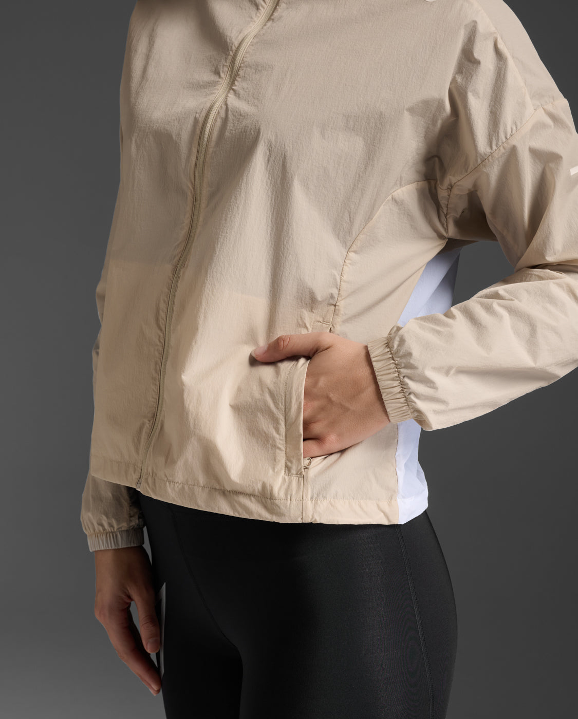 ウィメンズ エアロ ウィンドブレーカー WR7204A MNG/WRF〈セール返品