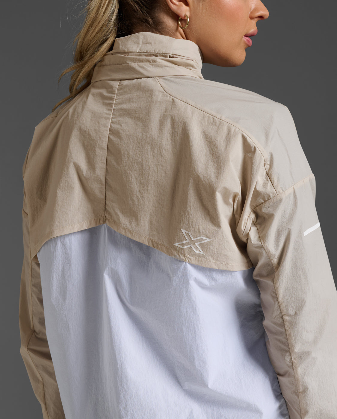 ウィメンズ エアロ ウィンドブレーカー WR7204A MNG/WRF〈セール返品