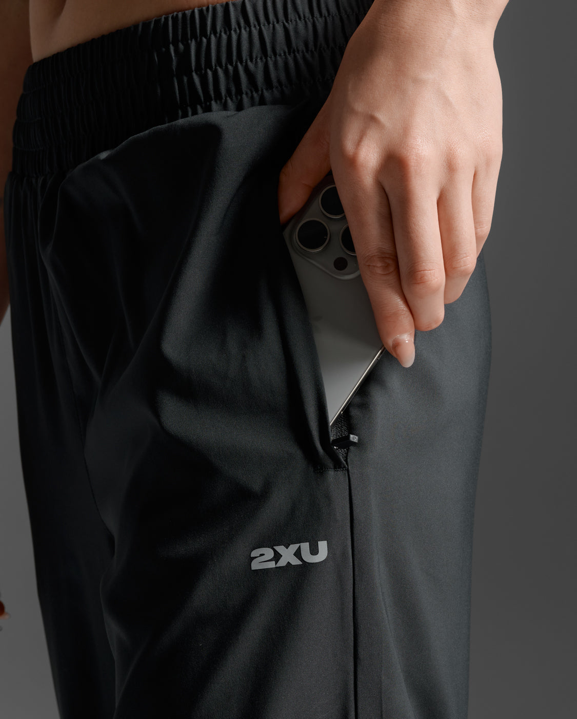 【NEW】ウィメンズ エアロ ウーヴンジョガー WR7206B BLK/SRF